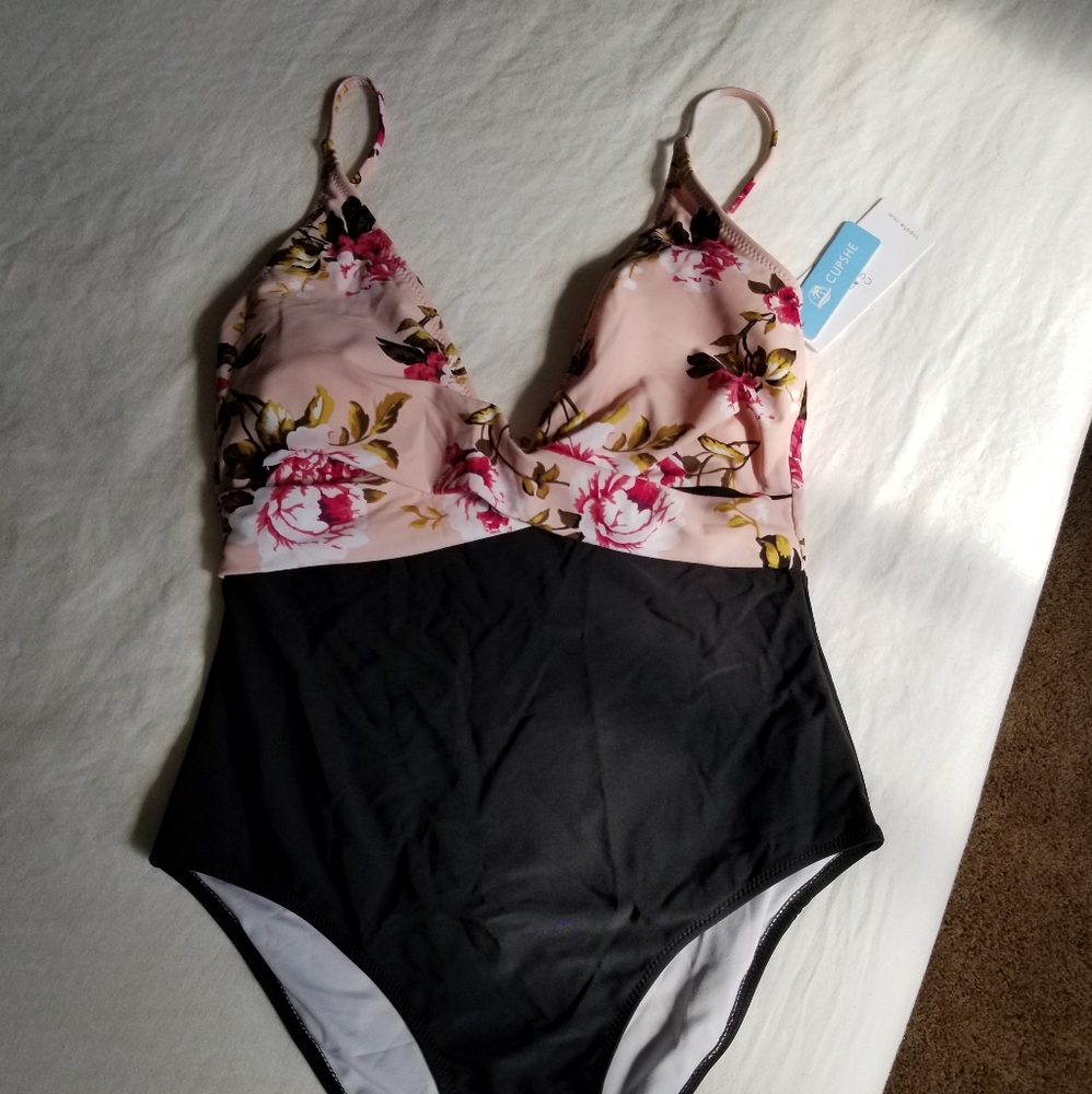Cupshe one piece swimsuit